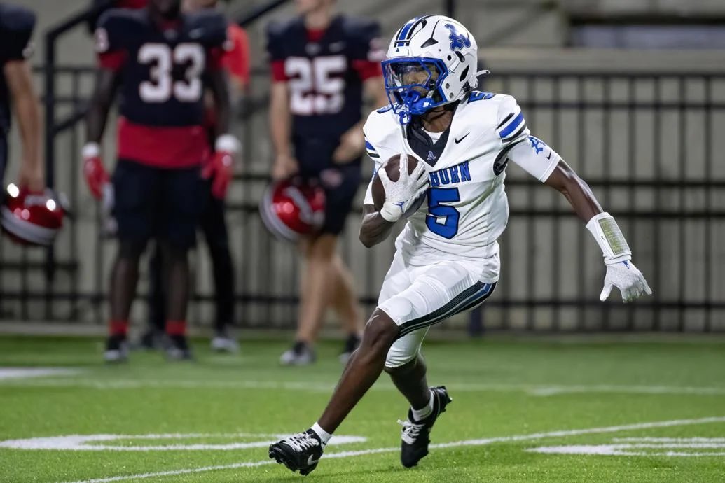 Jacob Waters (@jacobwaters_) on Twitter photo Tasked with replacing a star WR from last season, <a href="/AuburnHighFB/">Auburn High Football</a> turns to returnees Josh Askew (<a href="/joshua_Askew7/">Joshua Askew</a>) and Antonio Welch (<a href="/antoniowelch08/">Antonio Welch</a>) out wide.
“I think this is our best receiving group I’ve had, and I’ve coached 25 years.”
<a href="/oanewspreps/">OA News Preps</a>
📰: oanow.com/sports/high-sc… Tasked with replacing a star WR from last season, <a href="/AuburnHighFB/">Auburn High Football</a> turns to returnees Josh Askew (<a href="/joshua_Askew7/">Joshua Askew</a>) and Antonio Welch (<a href="/antoniowelch08/">Antonio Welch</a>) out wide.
“I think this is our best receiving group I’ve had, and I’ve coached 25 years.”
<a href="/oanewspreps/">OA News Preps</a>
📰: oanow.com/sports/high-sc…