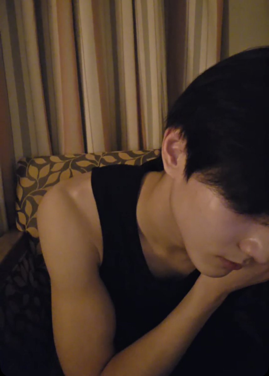 yjwleft's tweet image. 