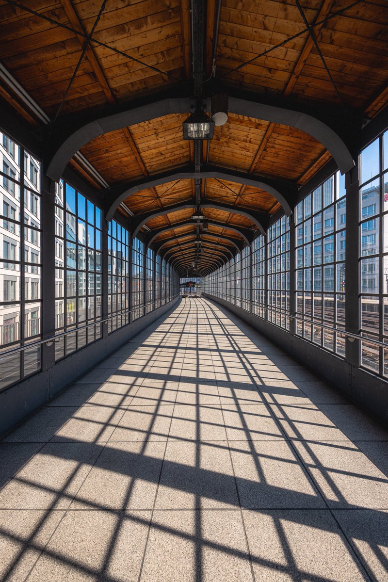 marcel_travels's tweet photo. Berlin Architecture https://t.co/hRQeQpEgEo