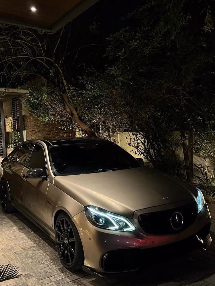 freaky_freakk's tweet photo. Sexiest E63🫶
#cars #CarLovers #CarPorn #AutoPhotography #CarGram #CarOfTheDay #InstaCar 
#LuxuryCars #Carculture https://t.co/QquCVa01PA