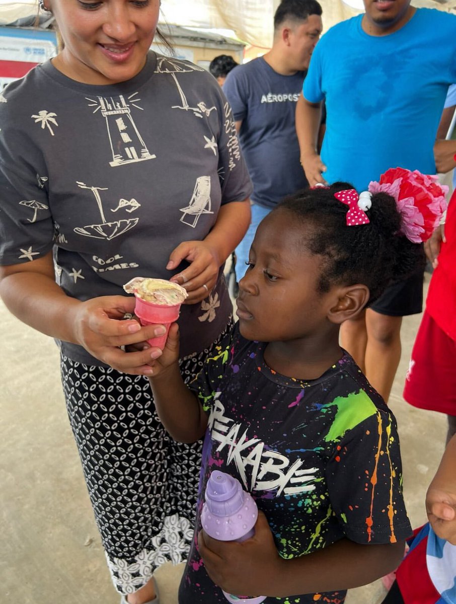 2.) Caring for people at the Border, no matter their documentation status, is pro-life! 🙏🏽

Please help us provide essentials at the border by donating here: app.securegive.com/hcc/tic/donate…