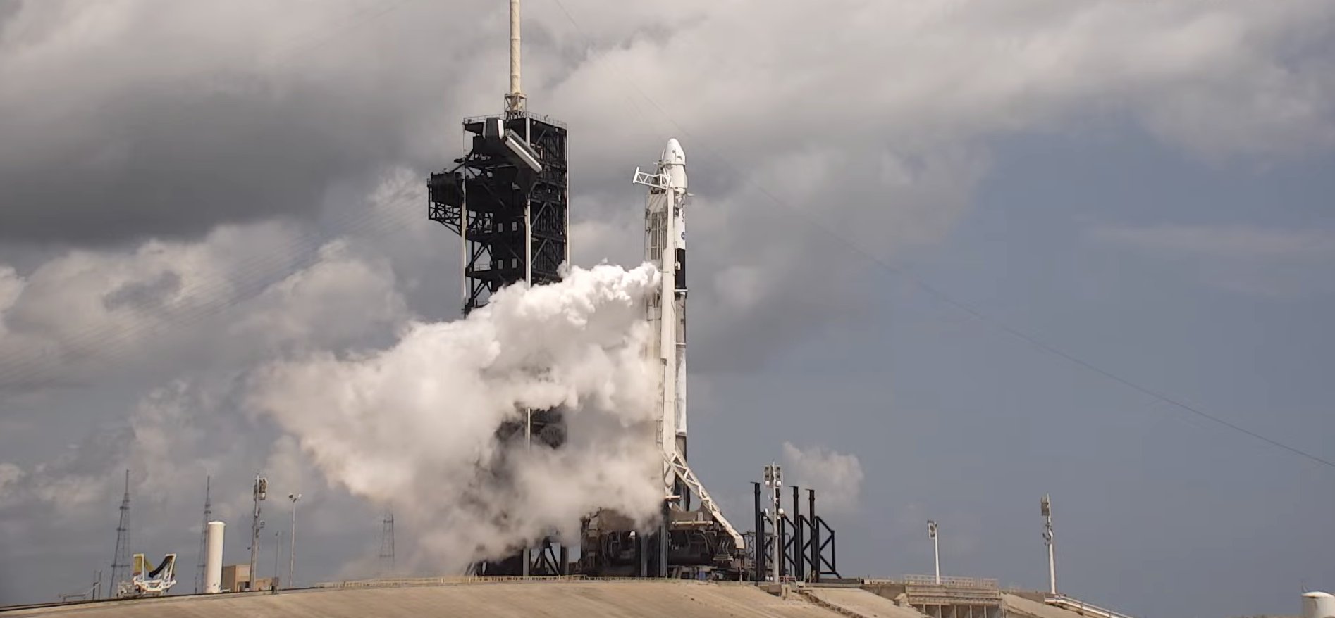 シンデレラ・フォウ [プロモ/SPC39] Pad 39A, America's Moonport, Celebrates Over 100 Launches in
