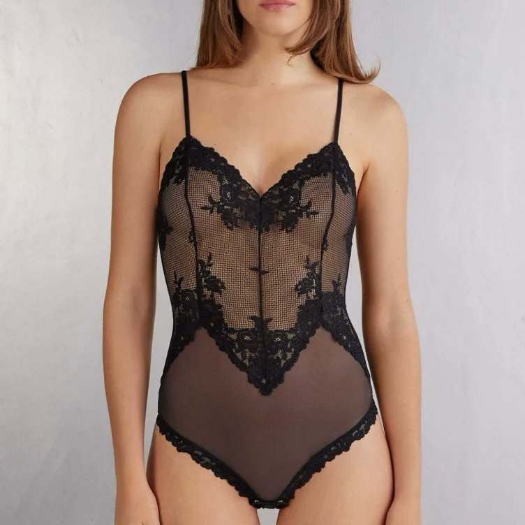 Ho appena ricevuto Body Intimissimi da Anonymous tramite Throne. Grazie! throne.com/evagifts