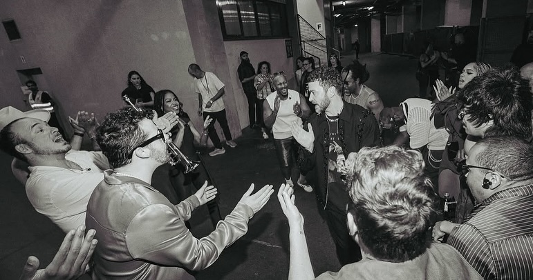 jtrocks_'s tweet image. Justin Timberlake e sua equipe (2025) 📷 gilbert_justinc: "This tour was indeed Everything I Thought it’d be and then some!" | galeriajtrocks.blogspot.com