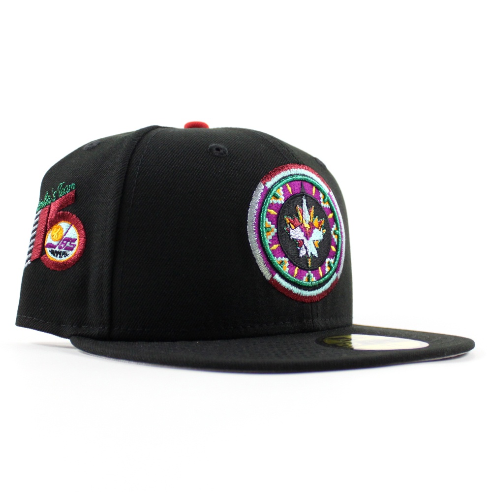 ECAP_CITY's tweet image. Winnipeg Jets 15 Years New Era 59Fifty Fitted Hat in Black with Gray Bottom  ✈️🛬🛩️👾

Inspired by Galaxia Classic Retro Arcade game with our own twisted to it. 

8-BIT PACK!

-

Shop Here

ecapcity.com/products/winni…

-

#WinnipegJets #neweracap #ecapcity