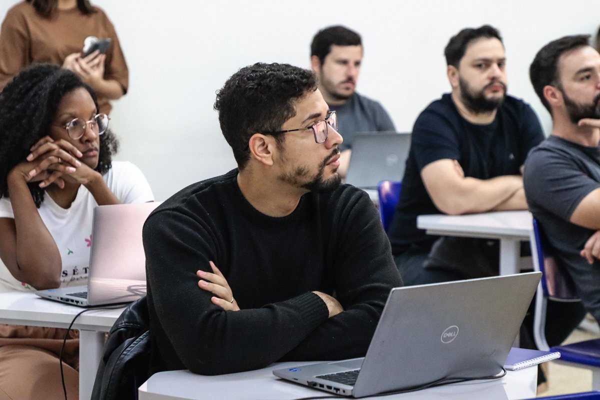 faculdade_fap's tweet photo. Durante o mês de julho promovemos cursos de pós-graduação voltados à capacitação de servidores da Igreja Adventista. Recebemos 380 alunos de diferentes em regiões do Brasil.

Leia mais em nosso Blog:

https://t.co/6zSkt66Fg6 https://t.co/Lc8HmpkmYv