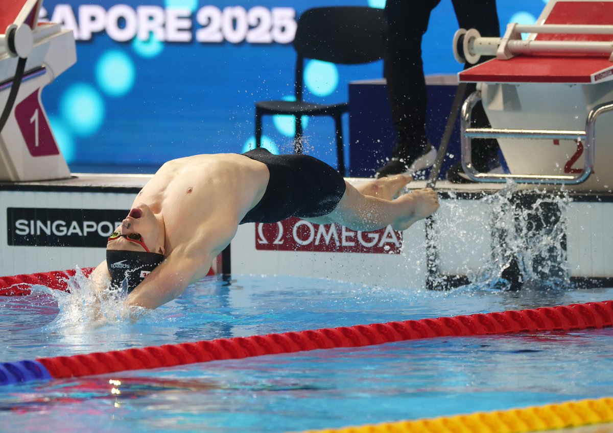 Blake Tierney a manqué de peu une médaille pour le Canada, tandis que Summer McIntosh tente encore de marquer l’histoire vendredi aux Championnats du monde de World Aquatics à Singapour.

🔗 t.ly/DE736