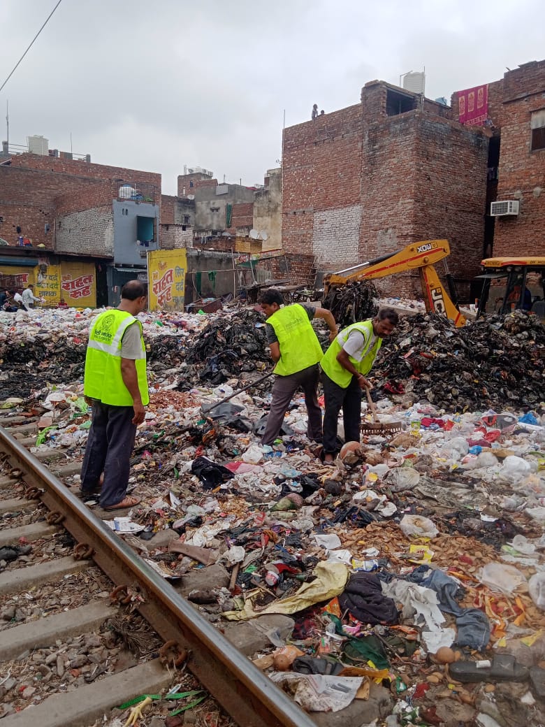 Municipal Corporation of Delhi tweet media