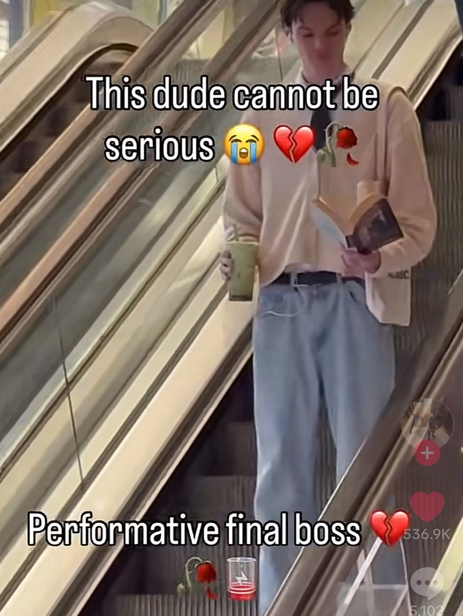 laurelflorina's tweet photo. IM CRYING HE’S LITERALLY HITTING THIS EXACT MOVE 😭😭😭 https://t.co/vDz8DUXf7d