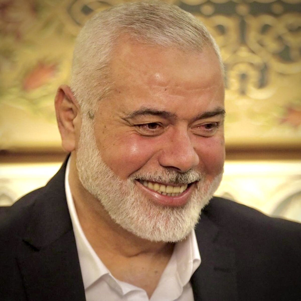 في ذكراه الأولى...سلام عليك يوم ولدت وايام جاهدت ويوم توفيت .