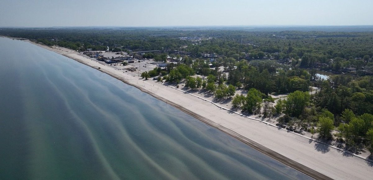 #Ontario To Sell 60% of #WasagaBeach For Development

"00's of '000's of Ontarians try to enjoy beaches each year, but with water levels lower than in past, many are deemed private &amp; inaccessible. Provincial Park land disposition regulates the specifics: "
thesilo.ca/ontario-to-sel…