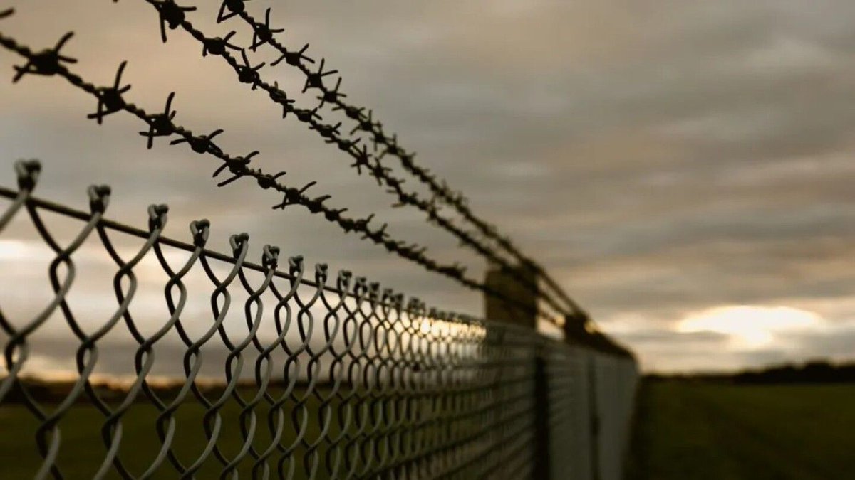 Prison inmates are not stupid - you would be surprised at their ingenuity and ability to "MacGyver" things. This means correctional officers need continued training to stay on top of the various tricks and manipulations that can occur. Read more:
buff.ly/AVbCZLa