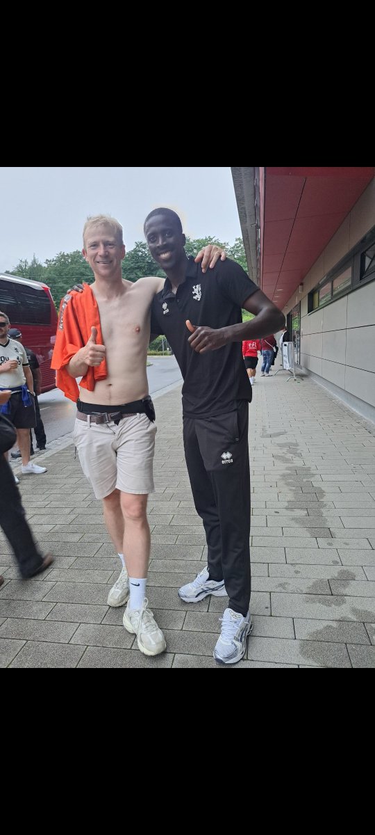 Great photo bro 👍 🤣<a href="/PanutcheCamara/">Panutche camará</a>