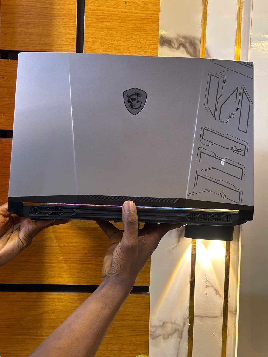 iplus_Gadgets's tweet photo. Model: MSI Plulse 17 B13VGK

Price: N2,050,000

Ram: 16gb
Storage drive: 512ssd 
Processor: Corei9
Graphics size: 8gb 
Graphics type: RTX 4070
Gen: 13th Gen 
Call☎️/WhatsApp: https://t.co/u80eQ5EiBo
IG DM📩 @iplus_gadgets_stores
#Verydarkblackman #Trending #viral #explore https://t.co/EFPaWt2GlX