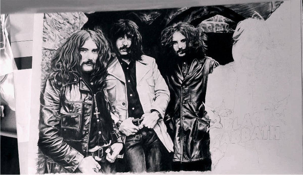 Back on the road after a brief break
Saturday #WORCESTER and Sunday #lichfield. The break has allowed me to crack on with #Sabbath portrait....nearly complete after a mere 3 years! stevelilart.co.uk