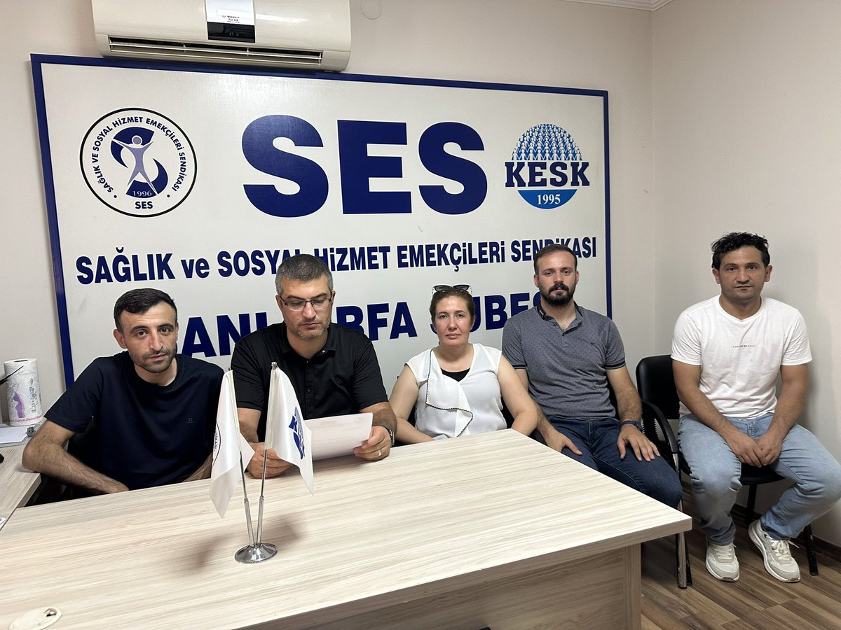 Ağız ve Diş Sağlığı Merkezlerinde, 
Birlikte Örgütlenelim, Birlikte Mücadele edelim diyerek;
31 Temmuz - 1 Ağustos Tarihlerinde gerçekleştirdiğimiz grev eylemine ilişkin basın açıklaması yaparak taleplerimizi bir kere daha yineledik.