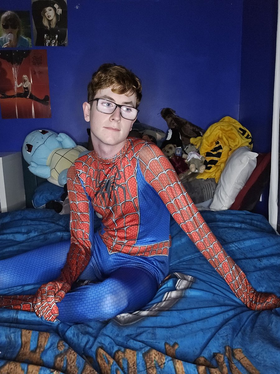 Jay_greening's tweet photo. Some photos in the spiderman costume 😋

#spiderman #cosplay #costume #gay #marvel #comics #marvelcomics #cosplayer #selfie #spidermansuit https://t.co/SZSSOGaSz3