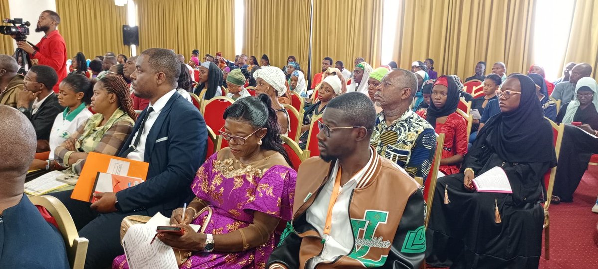 Mounouna Foutsou / Ministre de la Jeunesse tweet media