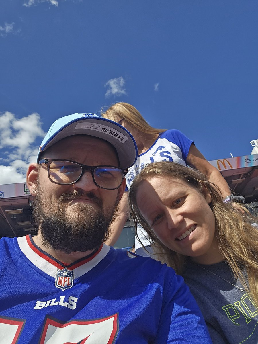 at the return of red and blue.