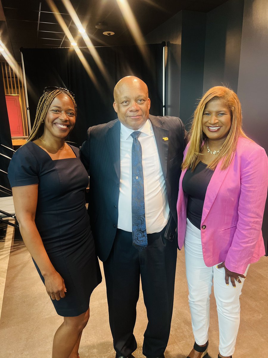 Elev8 Student Learning Center (@jcpselev8) on Twitter photo Elev8 is truly inspired and ready for the new school year due to Superintendent
Dr. Yearwood’s motivation administrative kickoff!!! <a href="/JCPSAsstSuptASP/">Dr. Alicia Averette</a> Elev8 is truly inspired and ready for the new school year due to Superintendent
Dr. Yearwood’s motivation administrative kickoff!!! <a href="/JCPSAsstSuptASP/">Dr. Alicia Averette</a>