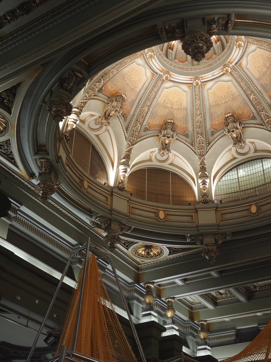 Hoy hemos estado jugando a Magic en Madrid en el refugio climático de Círculo de Bellas Artes ❤️‍🩹❤️✨