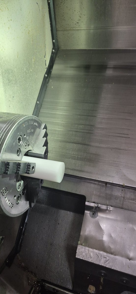 Unchained Manufacturing tweet media