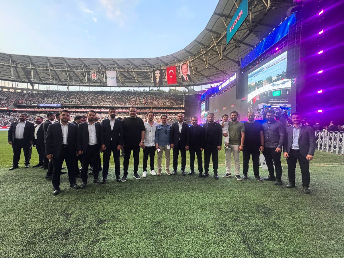 TÜGVA’da ekip olmak, sadece birlikte çalışmak değil; aynı dava uğruna omuz omuza yürümektir.

Bu teşkilatın ruhu; samimiyet, dava şuuru ve vefadır.