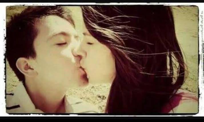 brighteraccount's tweet image. en verdad hay quienes apenas descubren que la relación entre bryan skabeche y lesslie polinesia fue real…..cuando desde hace AÑOS existe esta foto???? #bresslie