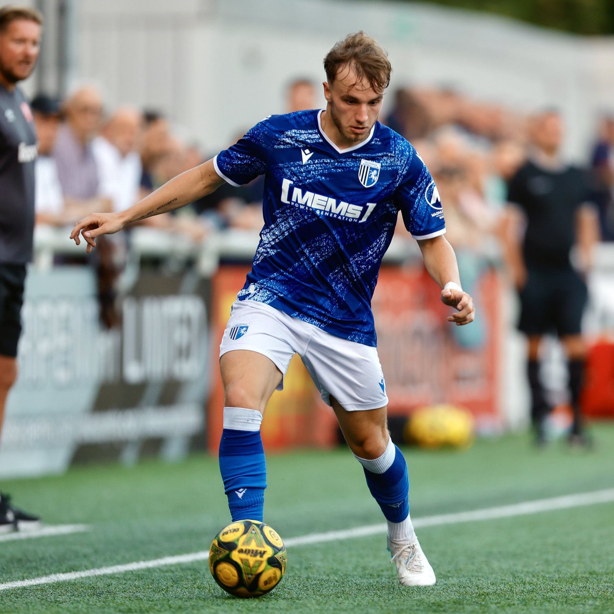 On the eve of the new League Two campaign for Gillingham the Everett family are delighted to be sponsoring <a href="/Logandobbs_/">Logan Dobbs</a> and Harry Bridle in their first season as pros - both absolute superstars who we’re incredibly proud of