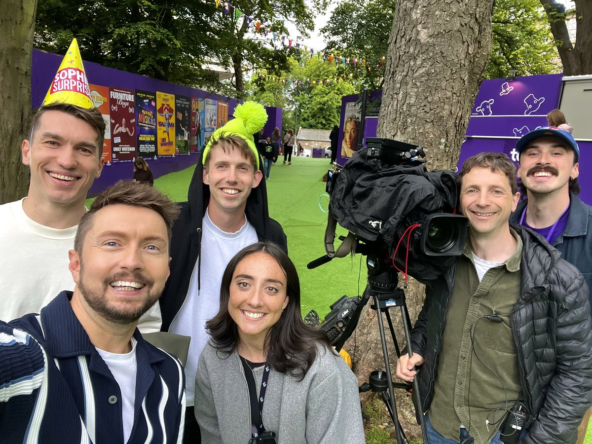 Thanks to <a href="/FollowTheCow/">Underbelly Edinburgh</a> for hosting us tonight for the live weather and to Sam from the Sophie’s Surprise 29th show for the lift - what could have gone wrong? 🙈 #CircusHub <a href="/edfringe/">Edinburgh Festival Fringe</a> <a href="/STVNews/">STV News</a>