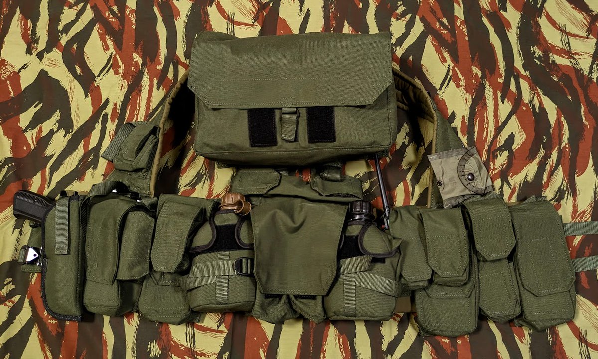 AKMax製 A10ハーネス Ephod Combat Vest チェストリグ AKMax製 A10ハーネス Ephod Combat Vest チェストリグ Modular Vest