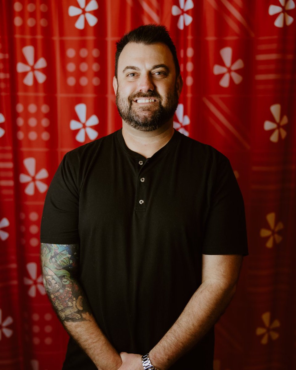 “My managers always have my back when it comes to event and partnership decisions in my market. That support—paired with conversations about my professional development—shows their genuine interest in helping me further my career.” - Nathen, Community

#FiveStarCareer #LifeAtYelp