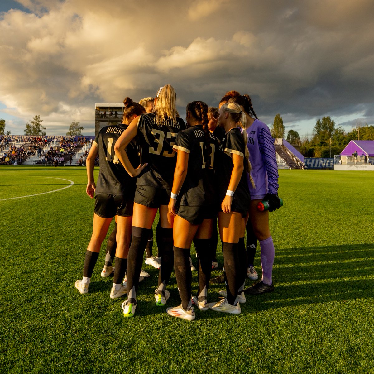 The Dawgs have once again earned the <a href="/UnitedCoaches/">United Soccer Coaches</a> Team Academic Award!