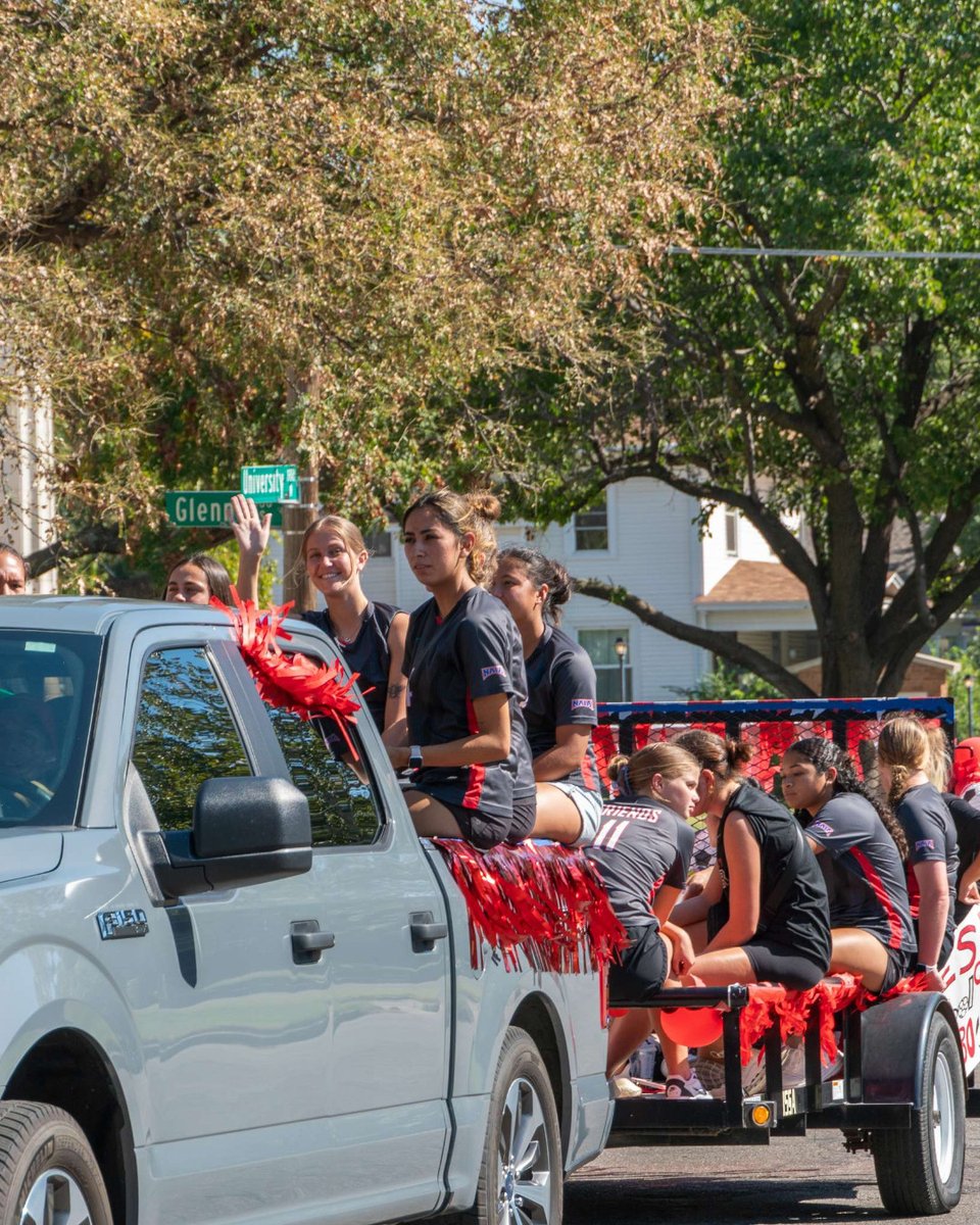 August first has us dreaming of Football and cooler weather 🍂🏈🍁 so let's throw it back to Homecoming 2024! We are so excited for the fall semester to begin!! Learn more at friends.edu/homecoming #MyFriendsU #Homecoming #Fall