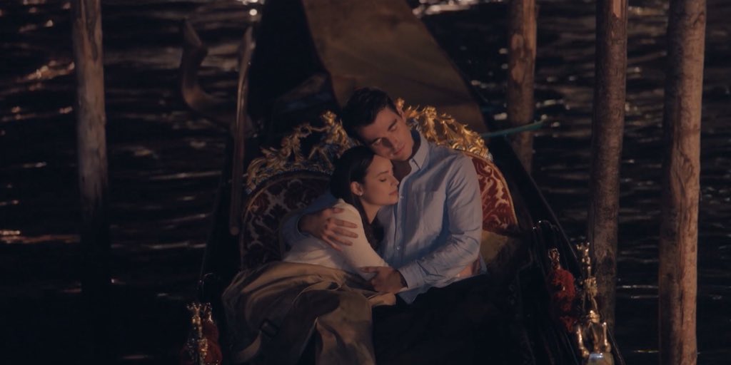 inspiringsofia's tweet image. this is their ending #myoxfordyear