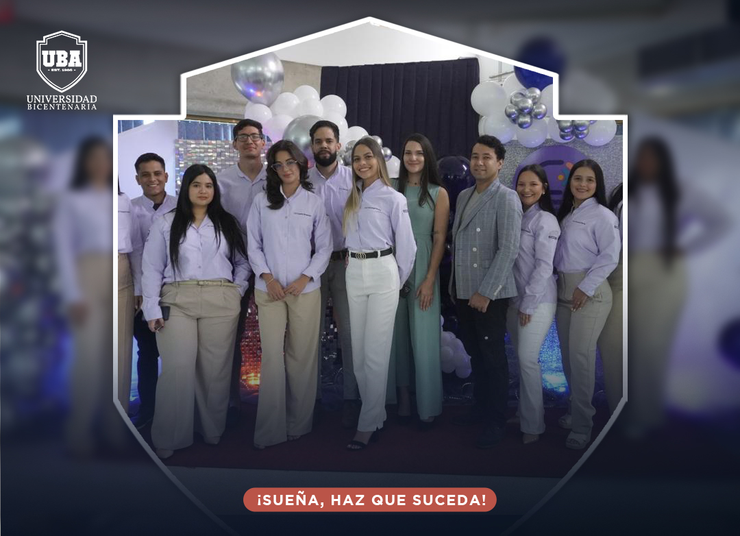 Se llevó a cabo un espacio de reflexión sobre los desafíos y oportunidades del periodismo 360 en el mundo actual.

Más información: acortar.link/ckI9n4

#ClasesMagistrales