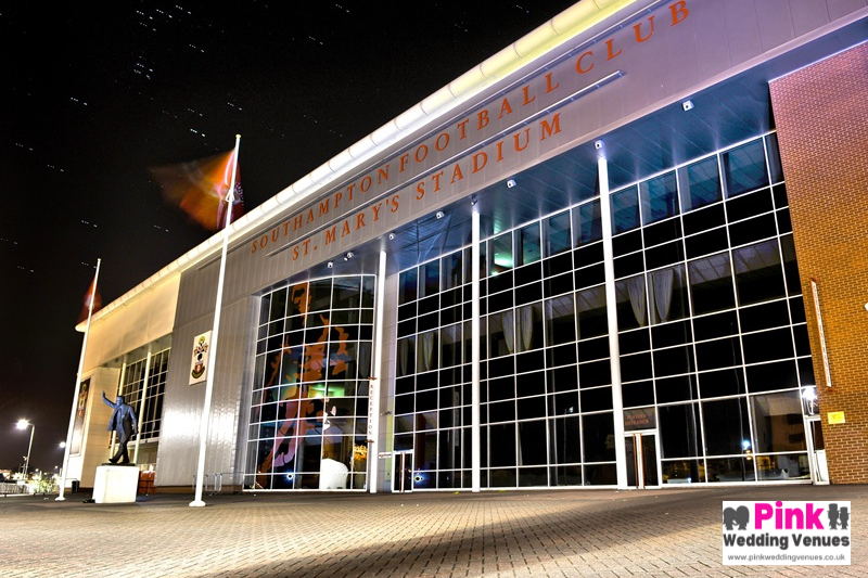 Pink Wedding Venues tweet media