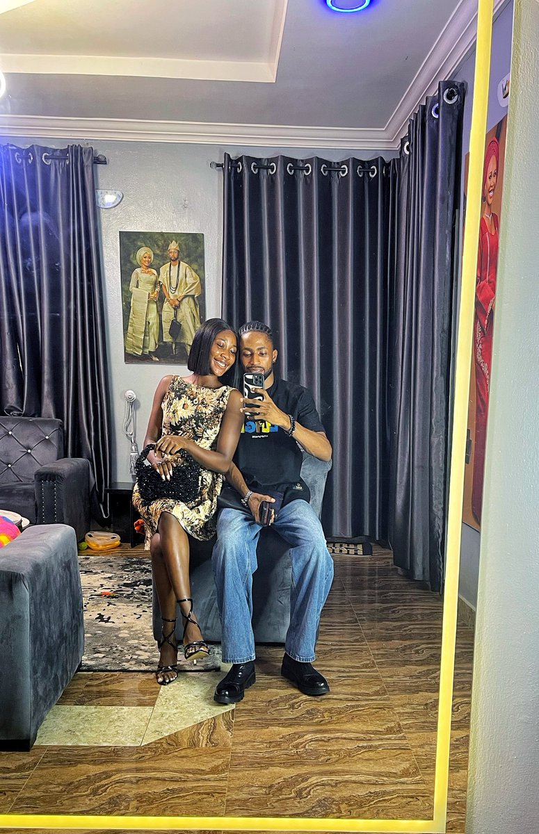 Me and my Girlfriend 🖤💛