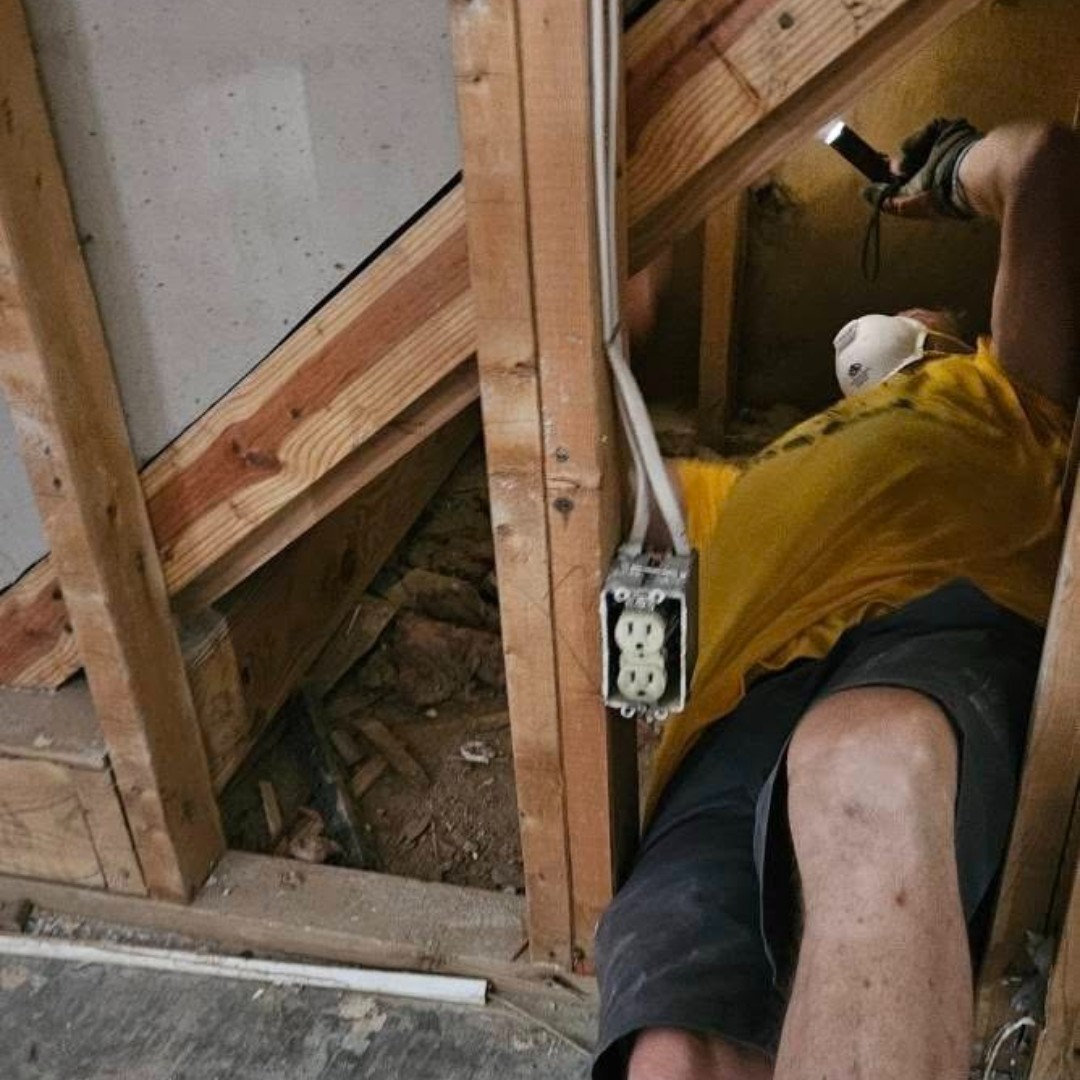 Heart of Missouri Baptist Association has had at team doing flood recovery in North Carolina this week.  They've done a great job! Helped several homeowners, and even got a visit from the Mayor of Durham.  Thanks, team!