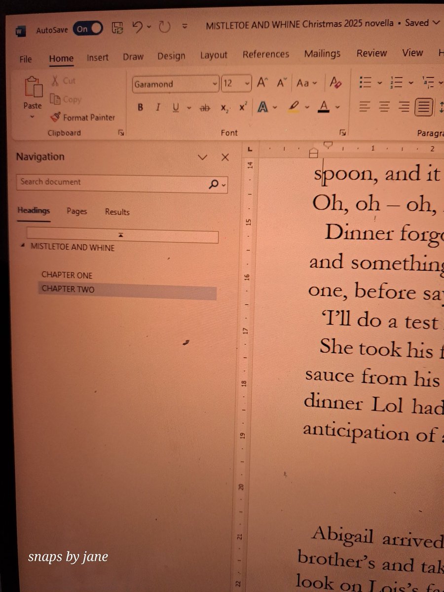 I'm repeating myself, but I don't care! I've finished chapter 2 of the Christmas novella from @MurraysMusing  for 2025!