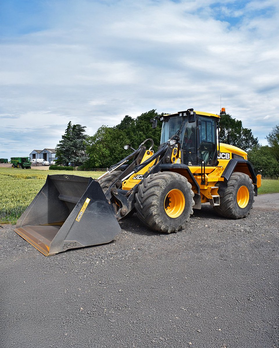 CheffinsMachine's tweet image. 🌟 Preview Now Live 🌟

Just in case you missed it, the preview is available for the major live onsite auction on instructions from Eastern Farms Ltd!

🚜 MAJOR Live Onsite Auction

⏰ Wednesday 10th September 2025

#Cheffins #Machinery #Auction #JohnDeere #Combine #GreenPower