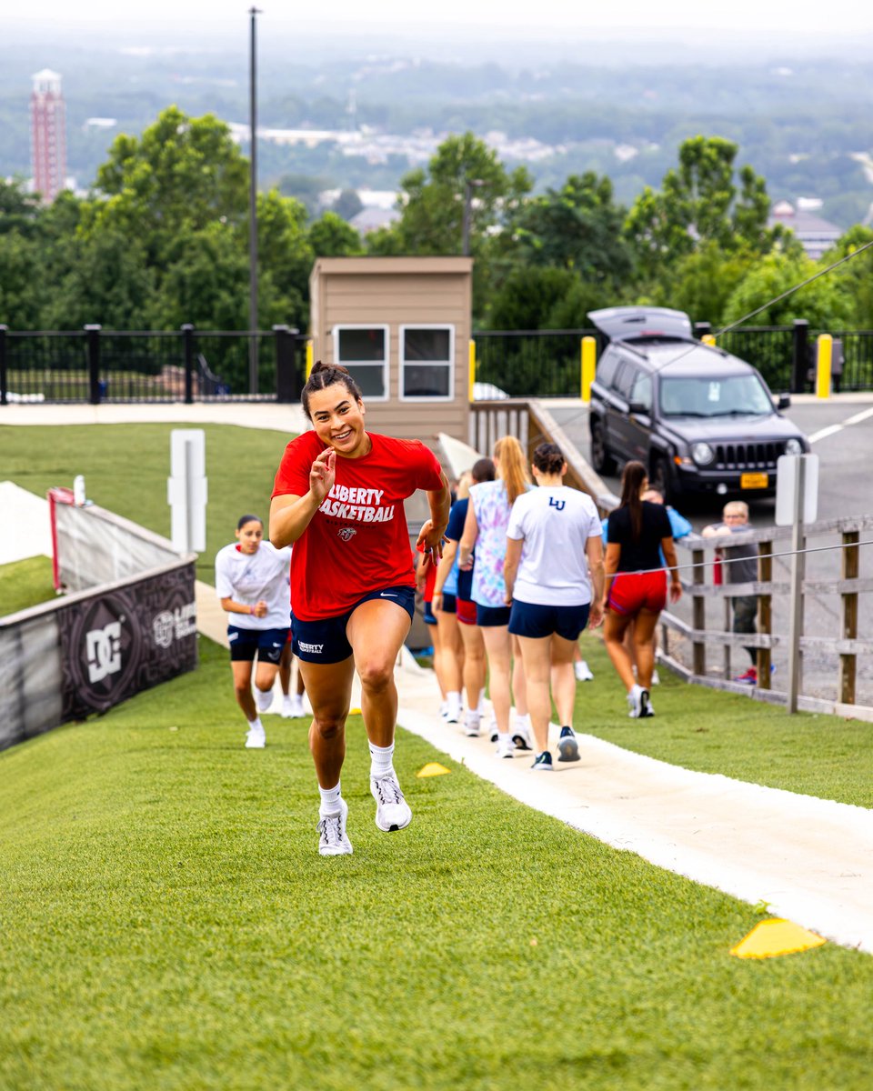 Liberty Women's Basketball tweet media