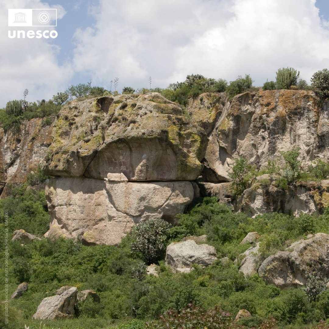 🎉Festejamos 15 años de las Cuevas Prehistóricas de #Yagul y #Mitla como #PatrimonioMundial.👏🏿 Los conjuntos arqueológicos y refugios rocosos con arte rupestre son testimonio excepcional de la sedentarización y la domesticación de plantas en la región.

➡️whc.unesco.org