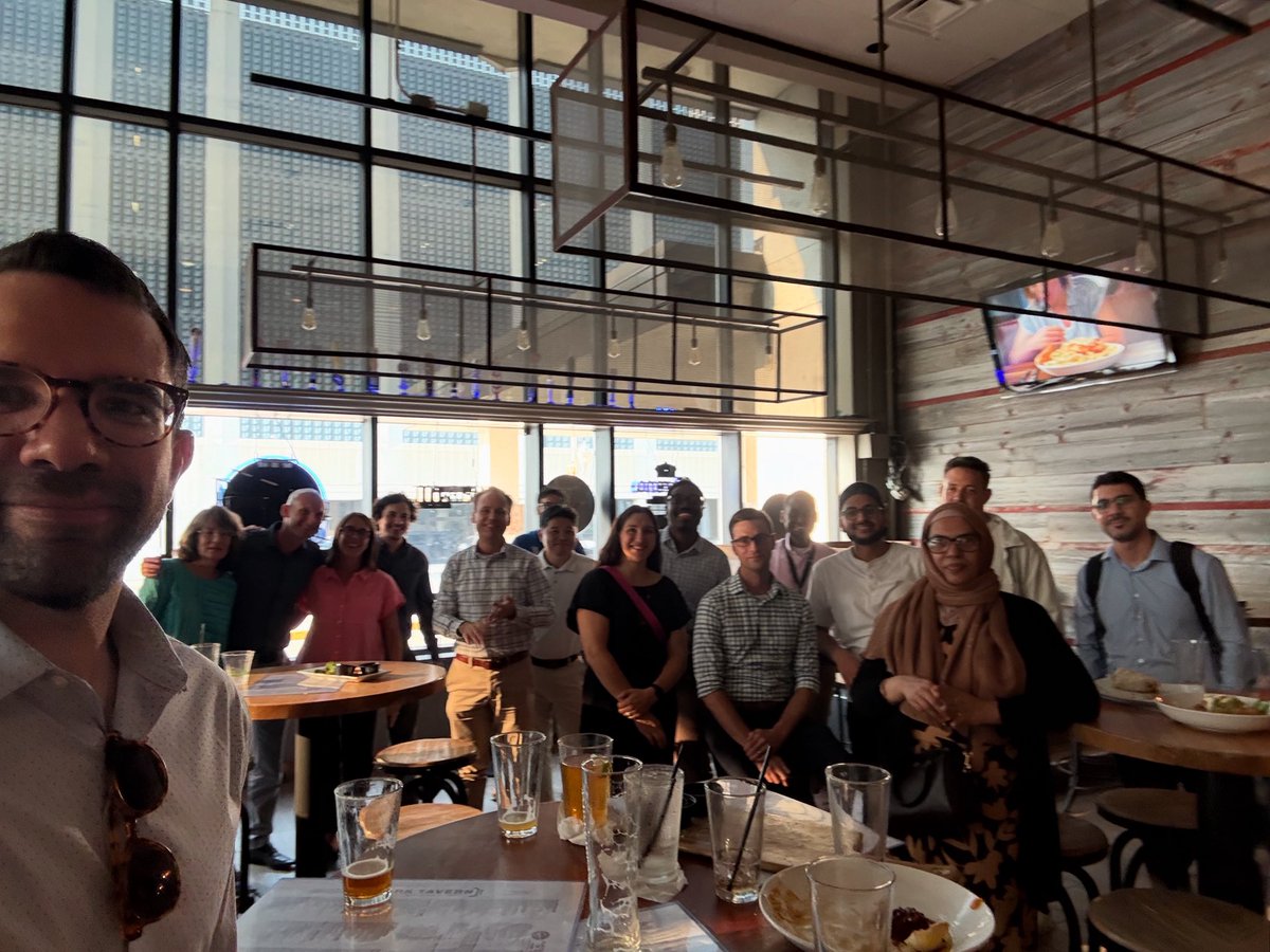 Welcome, new fellows and faculty, to the UIC family!