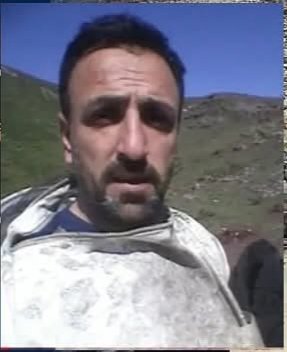 Hasan Coşkun..
45 yaşında, Polay Madencilik işçisi..
Elazığ Palu Kayaönü Köyü'ndeki krom ocağında 09.30 sularında meydana gelen göçük sonucu hayatını kaybetti..
4 çocuk babası..