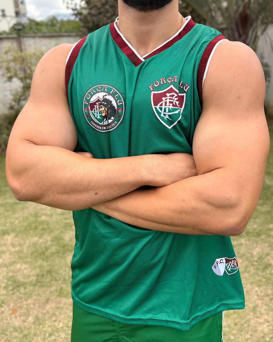 oficialforcaflu's tweet photo. 🚨 LANÇAMENTO PESADO NA ÁREA! 🚨
Chegou a nova basqueteira “A FORÇA DO FLUMINENSE” – uma camisa que carrega no peito o peso da história e da paixão tricolor! 🇭🇺
🚨 Edição limitada – garanta a sua antes que acabe!
Compre em: 👇
🌐 https://t.co/nWWv95CpjO
(21) 97899-1951 (Whatsapp) https://t.co/KStUUa7Do7