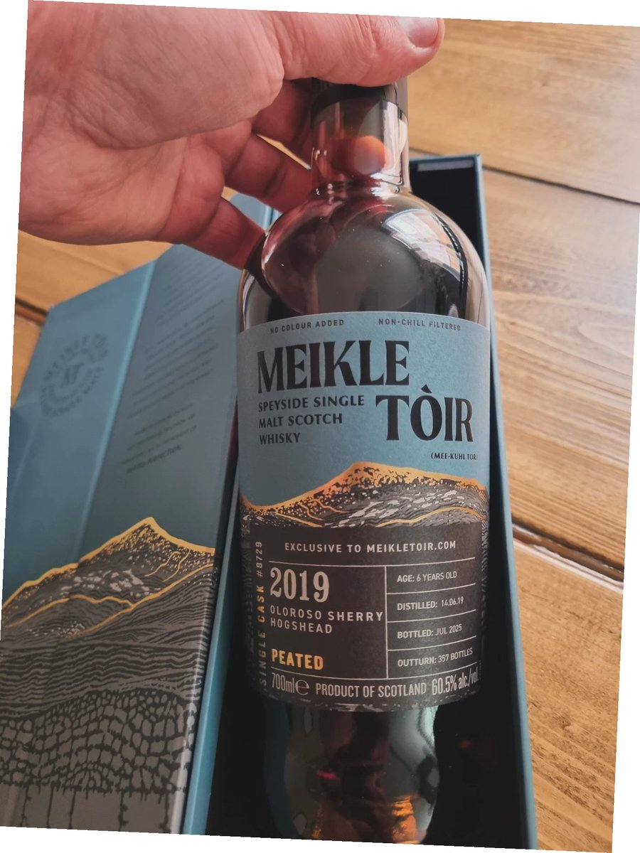 midlandswhiskychap (John) π₯ (@mwhiskychap) on Twitter photo Top notch delivery today direct from <a href="/TheGlenAllachie/">The GlenAllachie Distillery</a> ππΌ
Cheers, and happy weekend, folksππ₯ Top notch delivery today direct from <a href="/TheGlenAllachie/">The GlenAllachie Distillery</a> ππΌ
Cheers, and happy weekend, folksππ₯