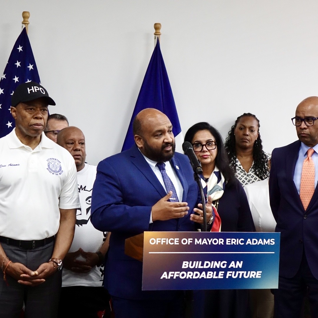 NYC Housing tweet media