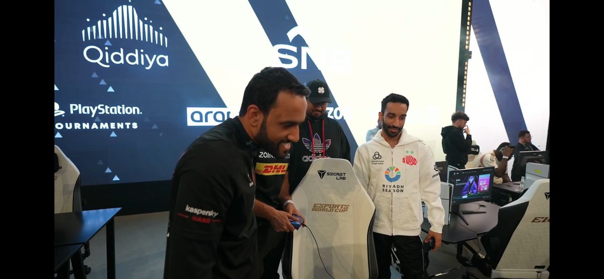 Ahmad AlSuwaidi (@ahmadalsx) on Twitter photo ุงูุญู
ุฏููู ุถู
ูุช ุงูุชุฃูู ุงูู ุชูุจ 128 ู ุงู ุดุงุก ุงููู ุงููุงุฏู
ุงูุถู
<a href="/saifbinsuwaidan/">Saif AlSuwaidi</a>๐ ๐
<a href="/NasrEsports/">NASR ESPORTS</a> ุงูุญู
ุฏููู ุถู
ูุช ุงูุชุฃูู ุงูู ุชูุจ 128 ู ุงู ุดุงุก ุงููู ุงููุงุฏู
ุงูุถู
<a href="/saifbinsuwaidan/">Saif AlSuwaidi</a>๐ ๐
<a href="/NasrEsports/">NASR ESPORTS</a>