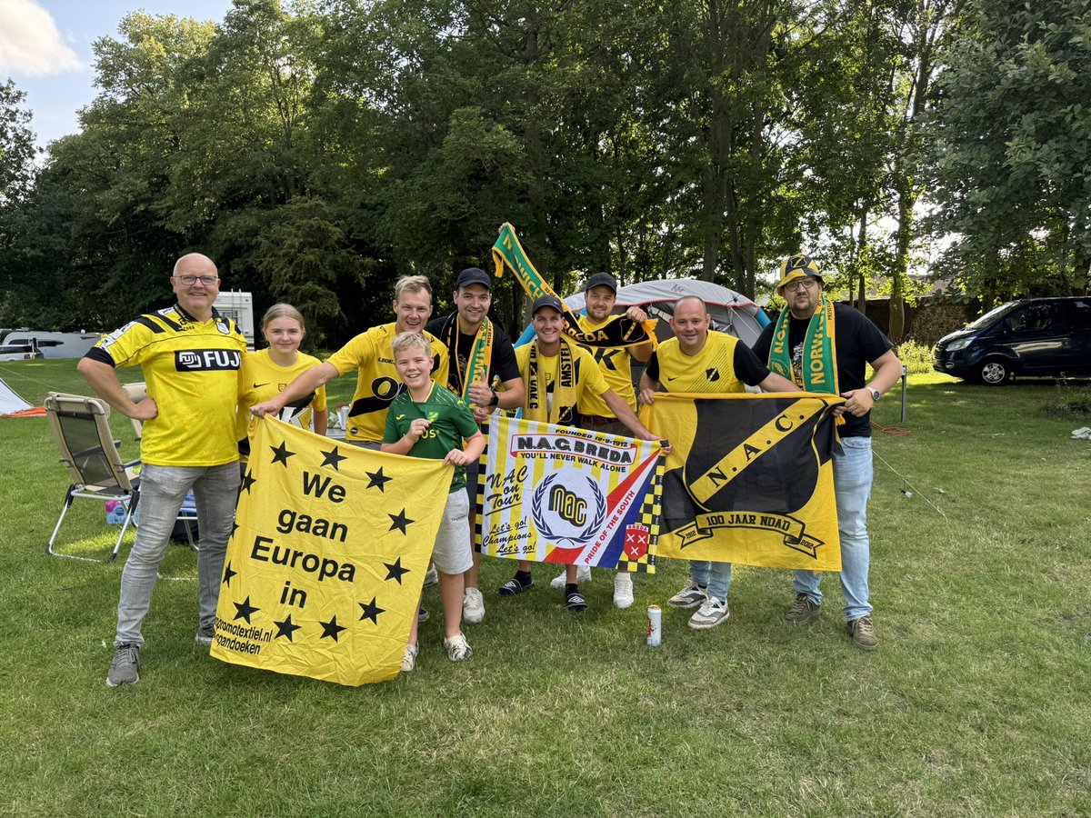 Gerwindrent's tweet photo. Ook op de locale camping loopt het al vol  @BSideRats #nacpraat https://t.co/hcPn09lYHh